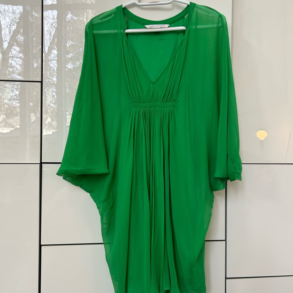 Gorgeous  green DVF tunic/dress size 4-6